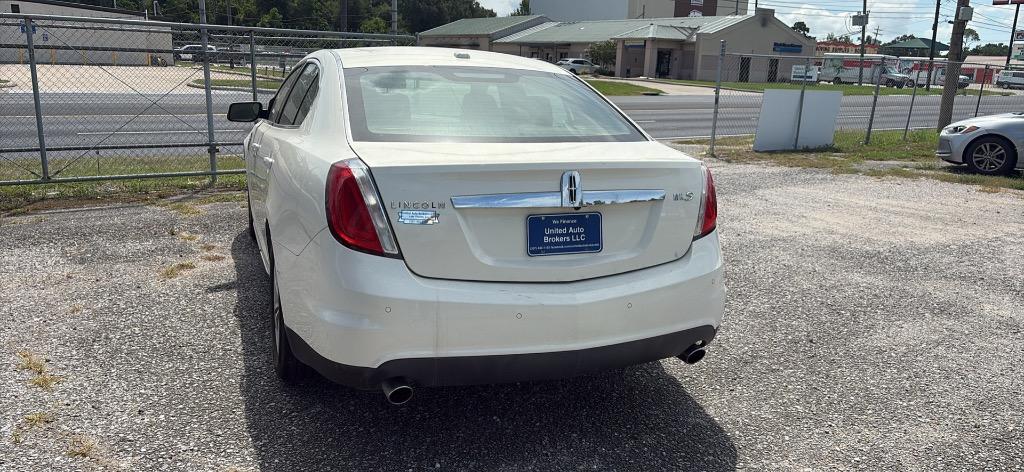2012 Lincoln MKS - $7,595