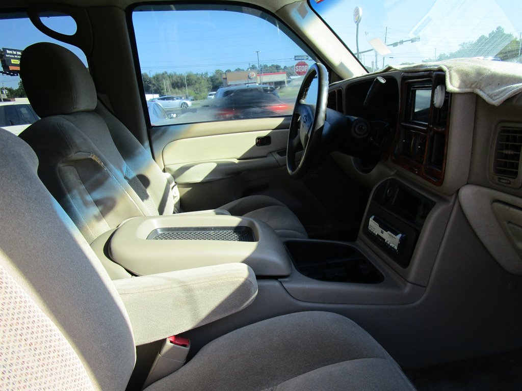 2003 Chevrolet Tahoe - $3,995