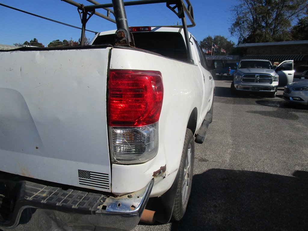 2011 Toyota Tundra Grade photo