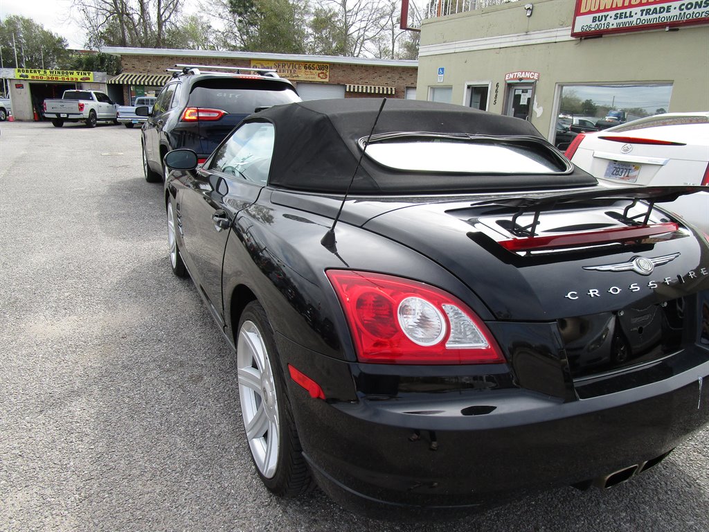 2005 Chrysler Crossfire photo