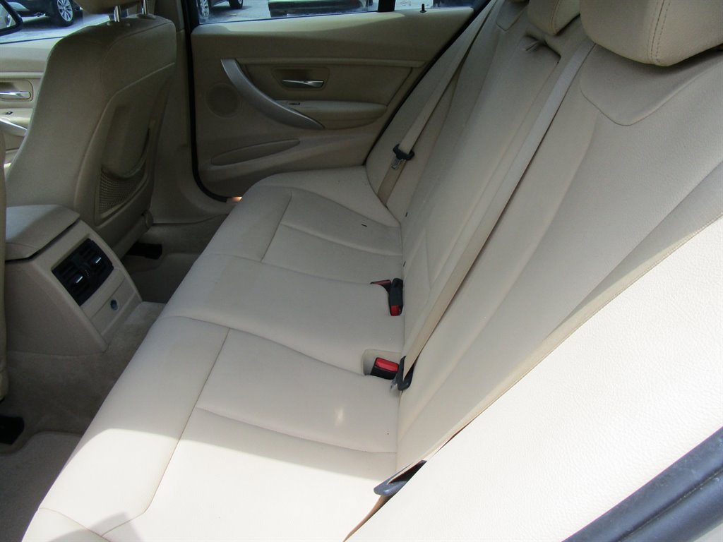 2014 BMW MDX 320i photo
