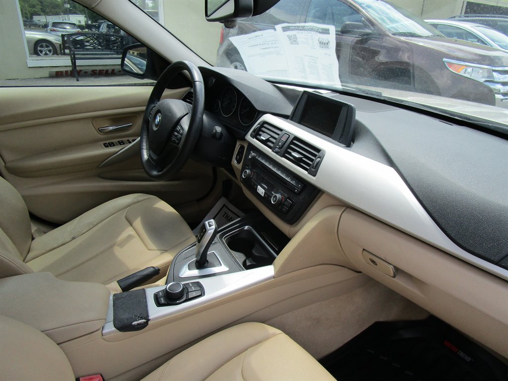 2014 BMW MDX 320i photo