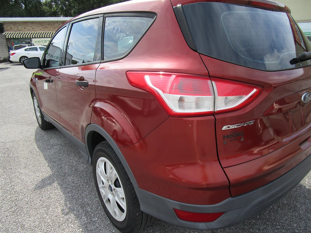 2015 Ford Escape - $6,495