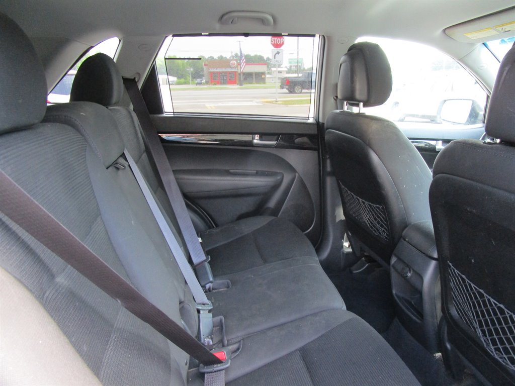 2014 Kia Sorento - $4,495