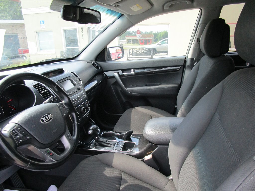 2014 Kia Sorento - $4,495