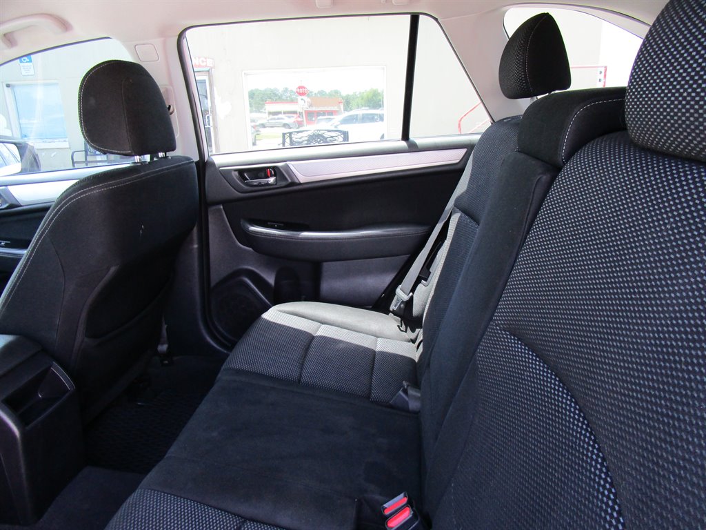 2017 Subaru Outback - $4,995