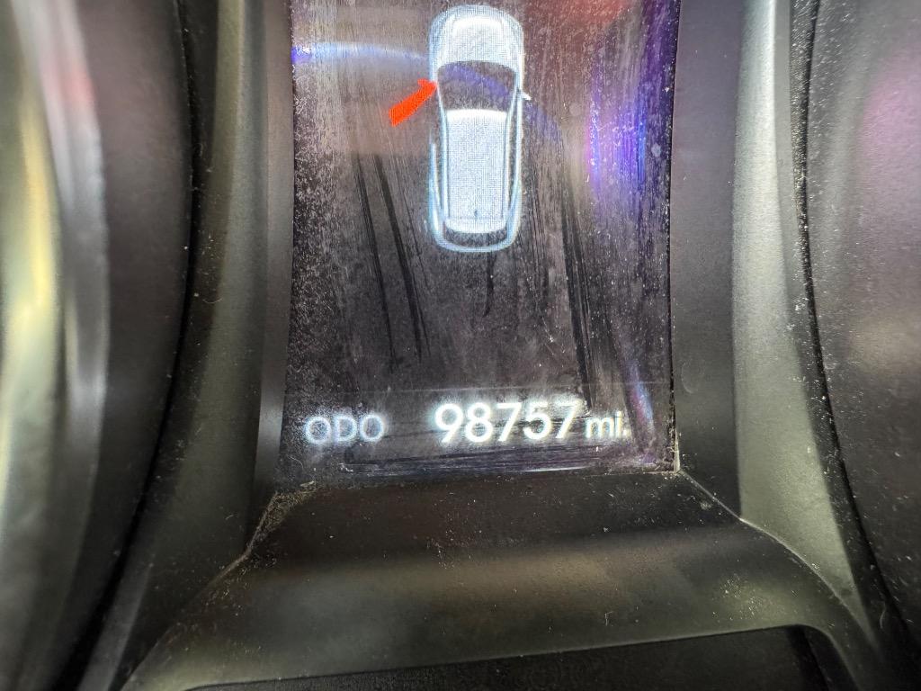 2014 Hyundai Santa Fe Sport - $15,995