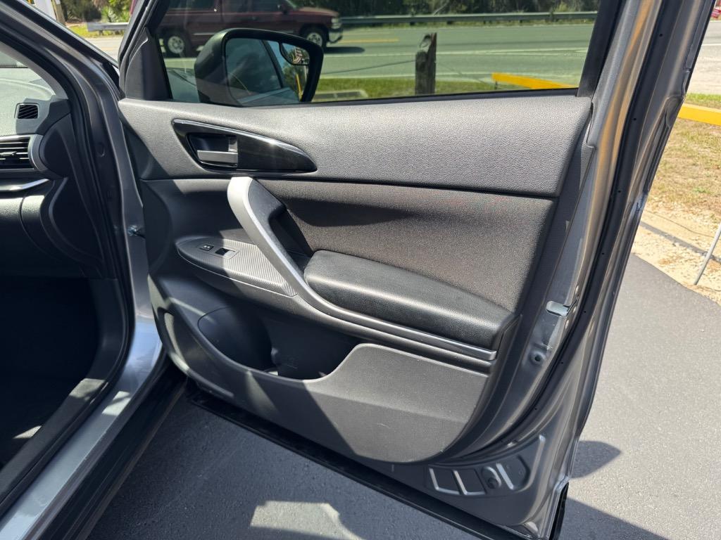 2019 Mitsubishi Outlander - $14,995