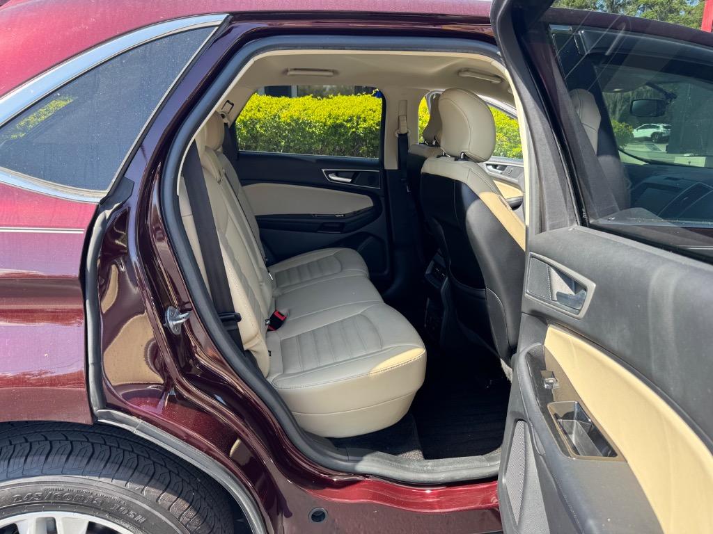 2018 Ford Edge - $16,995