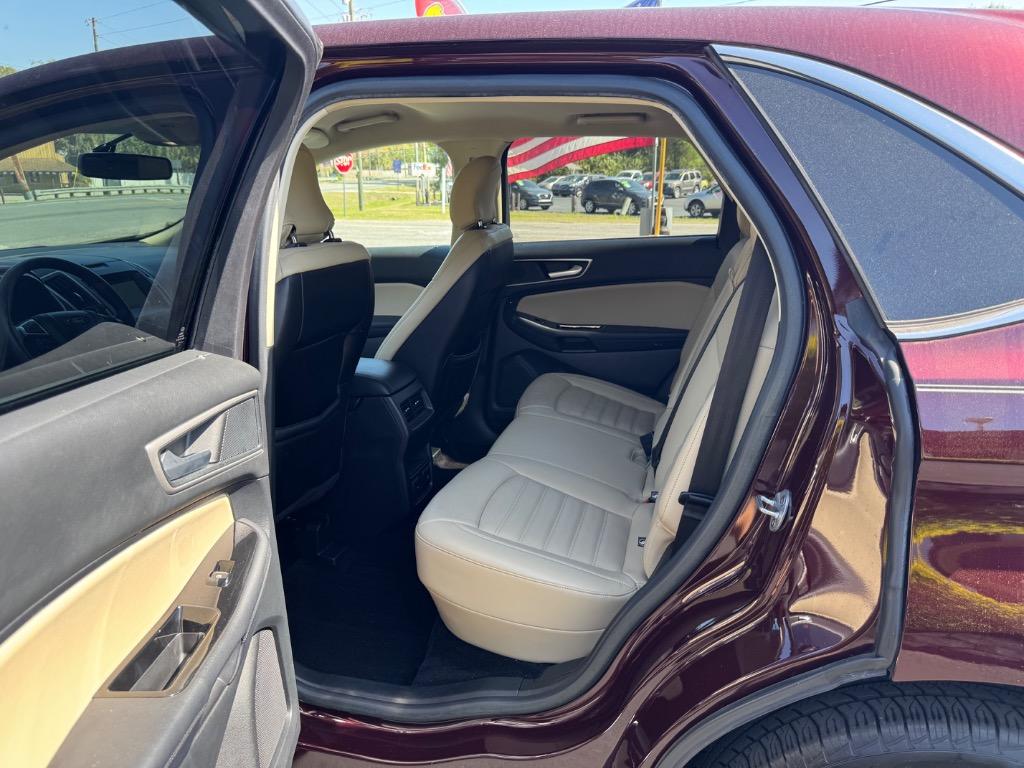 2018 Ford Edge - $16,995