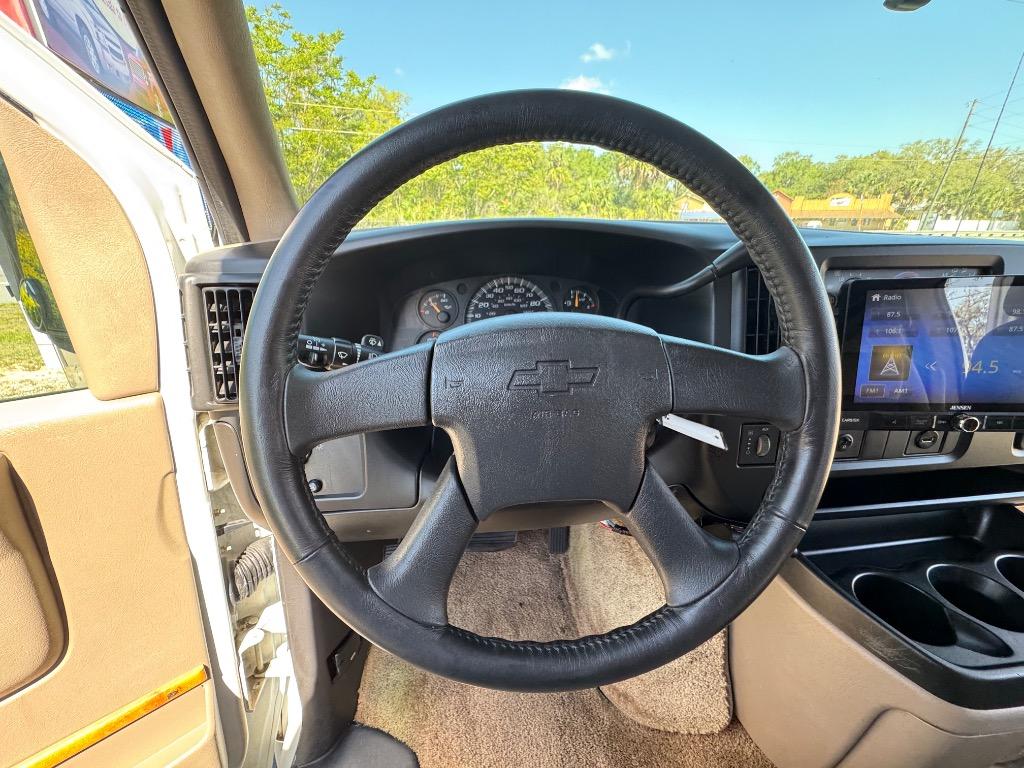 2004 Chevrolet Express - $13,995
