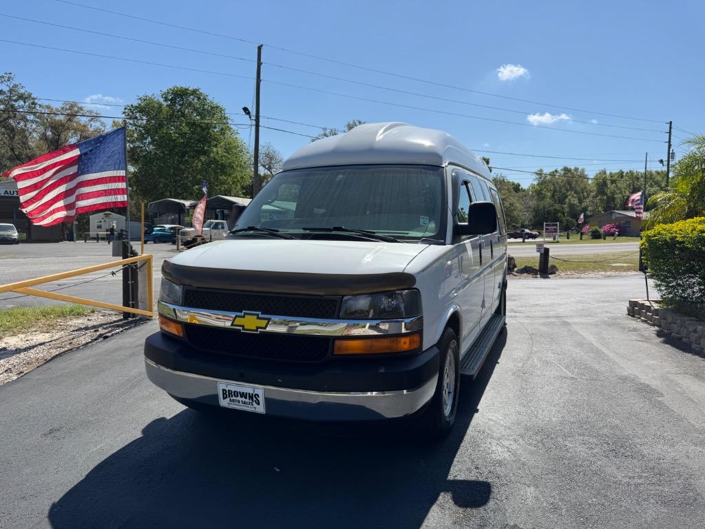 2004 Chevrolet Express - $13,995