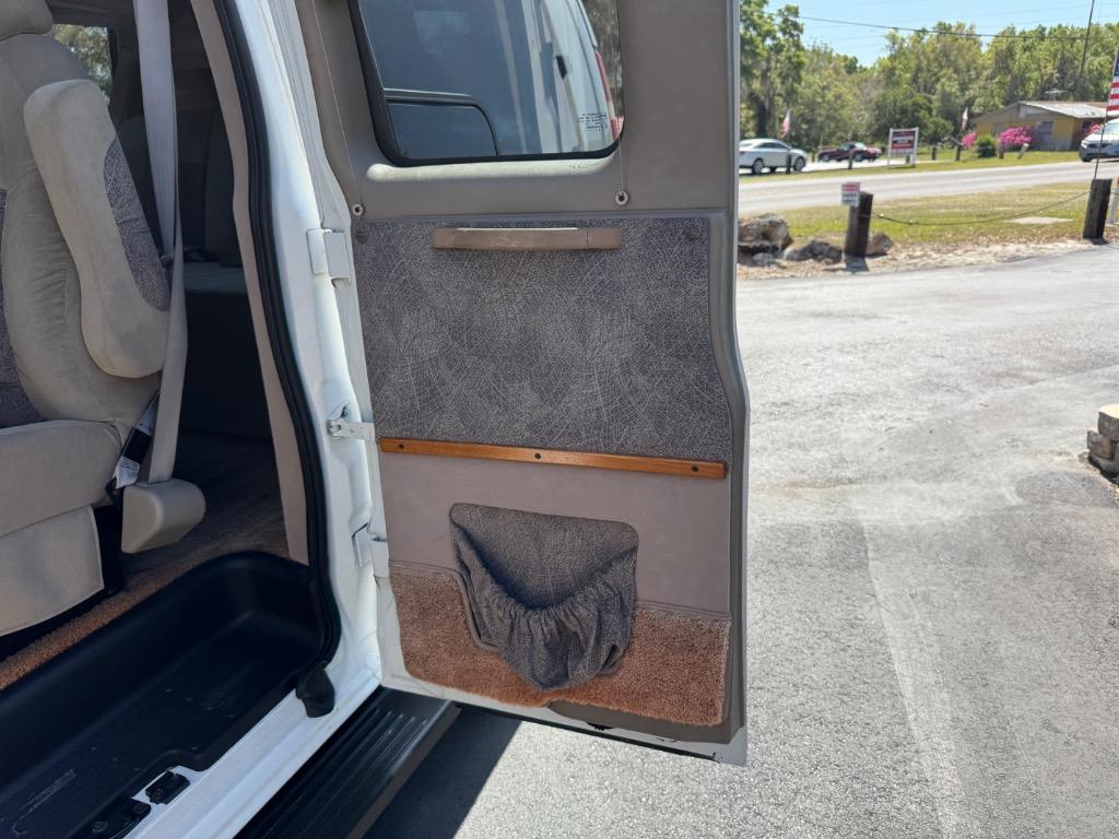 2004 Chevrolet Express - $13,995
