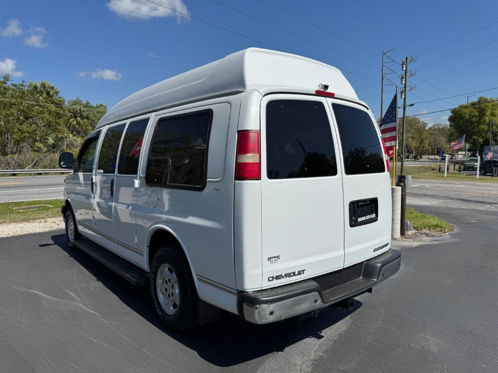 2004 Chevrolet Express - $13,995
