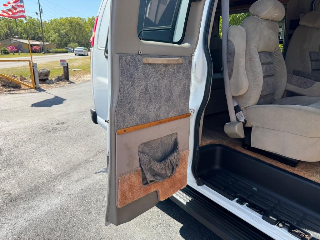 2004 Chevrolet Express - $13,995