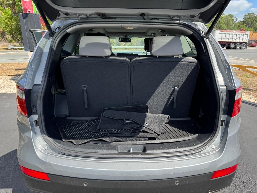 2016 Hyundai Santa Fe Limited photo