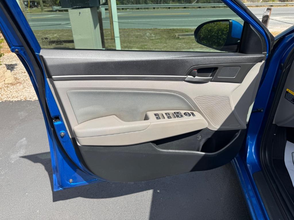 2018 Hyundai Elantra - $15,995