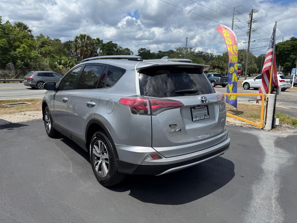 2018 Toyota RAV4 - $16,995