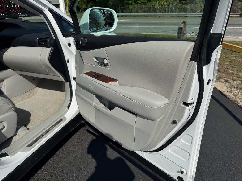 2010 Lexus RX - $14,995