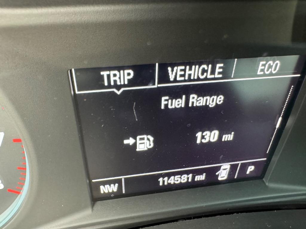 2016 Chevrolet Malibu - $15,995