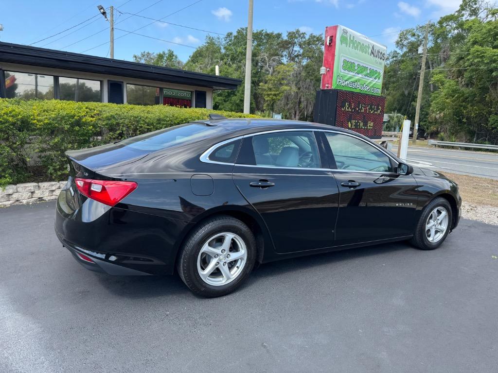 2016 Chevrolet Malibu - $15,995