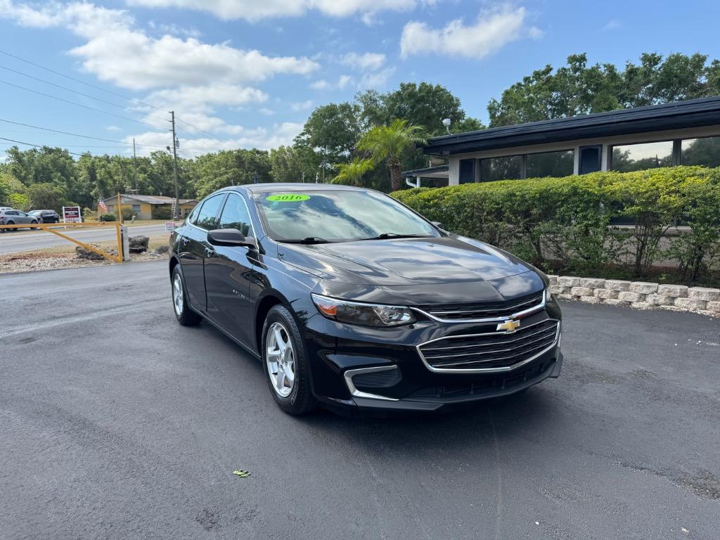 2016 Chevrolet Malibu - $15,995