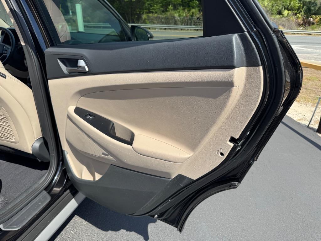 2018 Hyundai Tucson - $15,995
