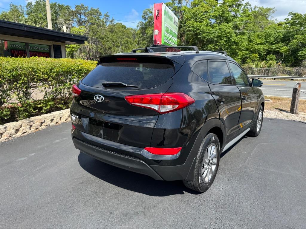 2018 Hyundai Tucson - $15,995