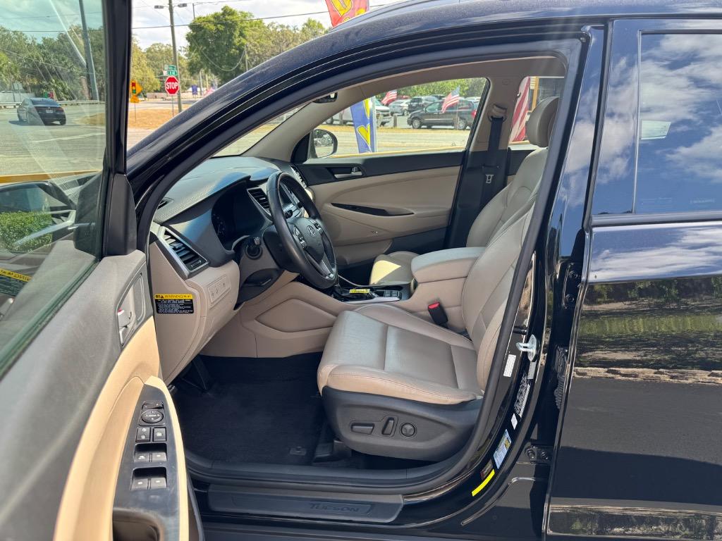 2018 Hyundai Tucson - $15,995