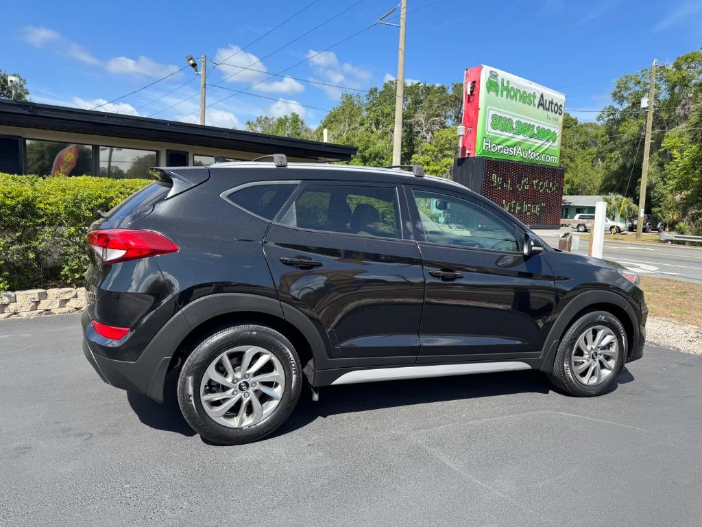 2018 Hyundai Tucson - $15,995