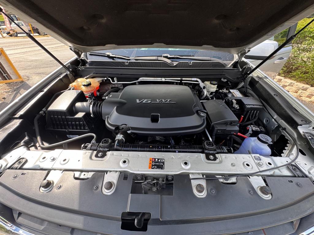 2017 Chevrolet Colorado - $16,995