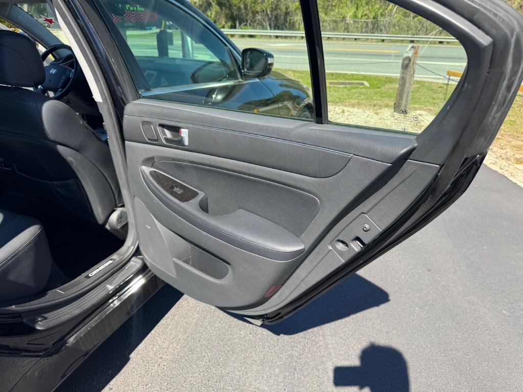 2012 Hyundai Genesis - $12,995