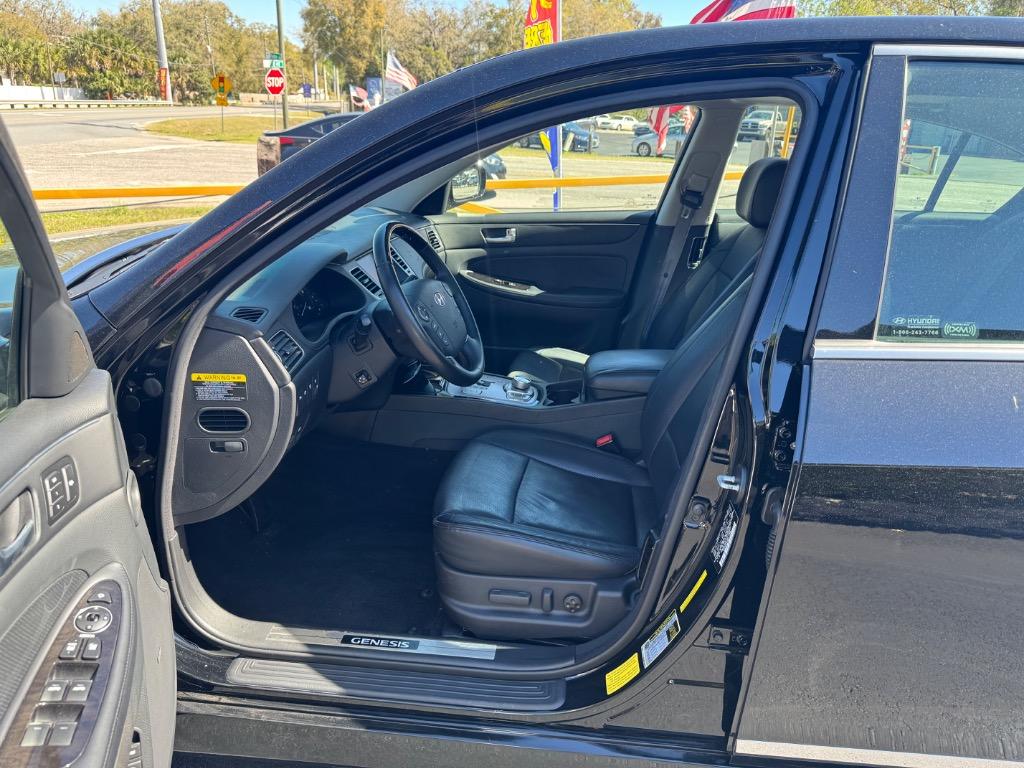 2012 Hyundai Genesis - $12,995