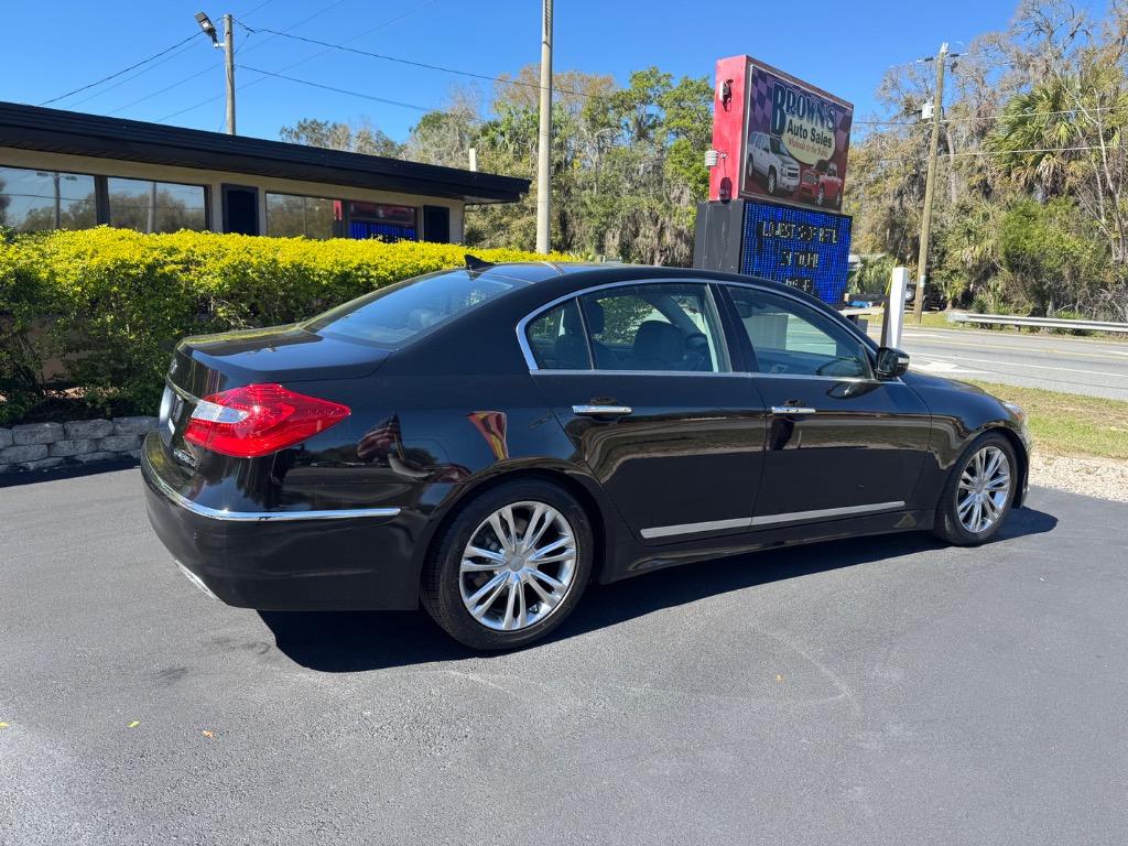 2012 Hyundai Genesis - $12,995