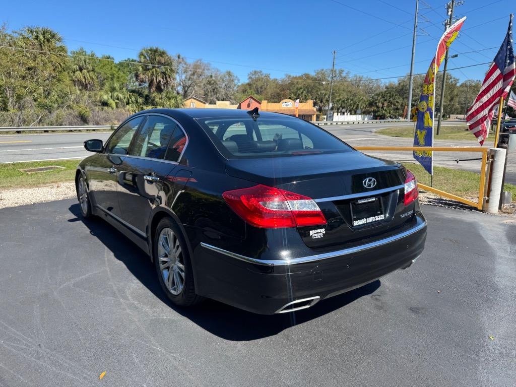 2012 Hyundai Genesis - $12,995