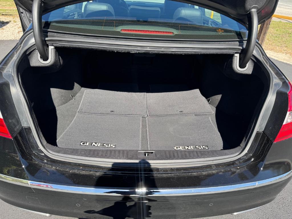 2012 Hyundai Genesis - $12,995