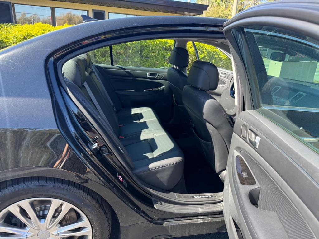 2012 Hyundai Genesis - $12,995