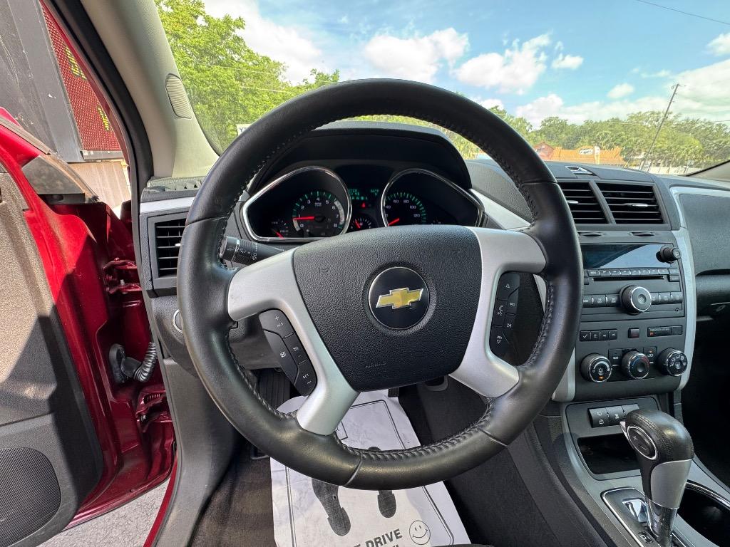 2010 Chevrolet Traverse - $11,995