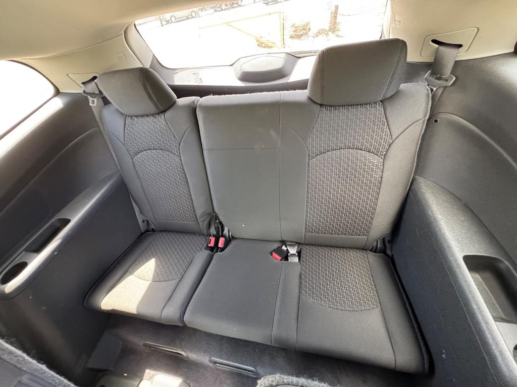 2010 Chevrolet Traverse - $11,995