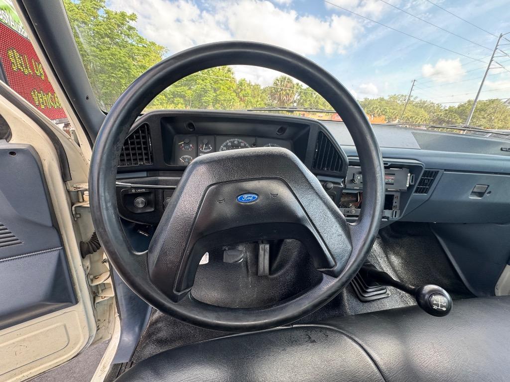 1989 Ford F-super Duty - $10,995
