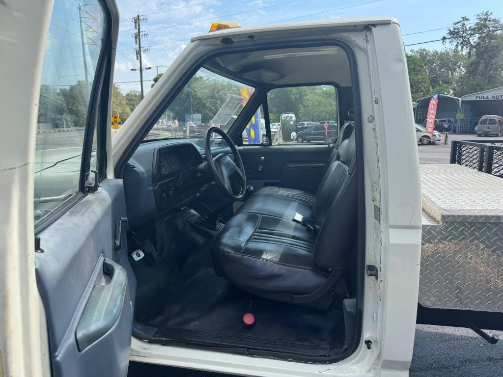 1989 Ford F-super Duty - $10,995