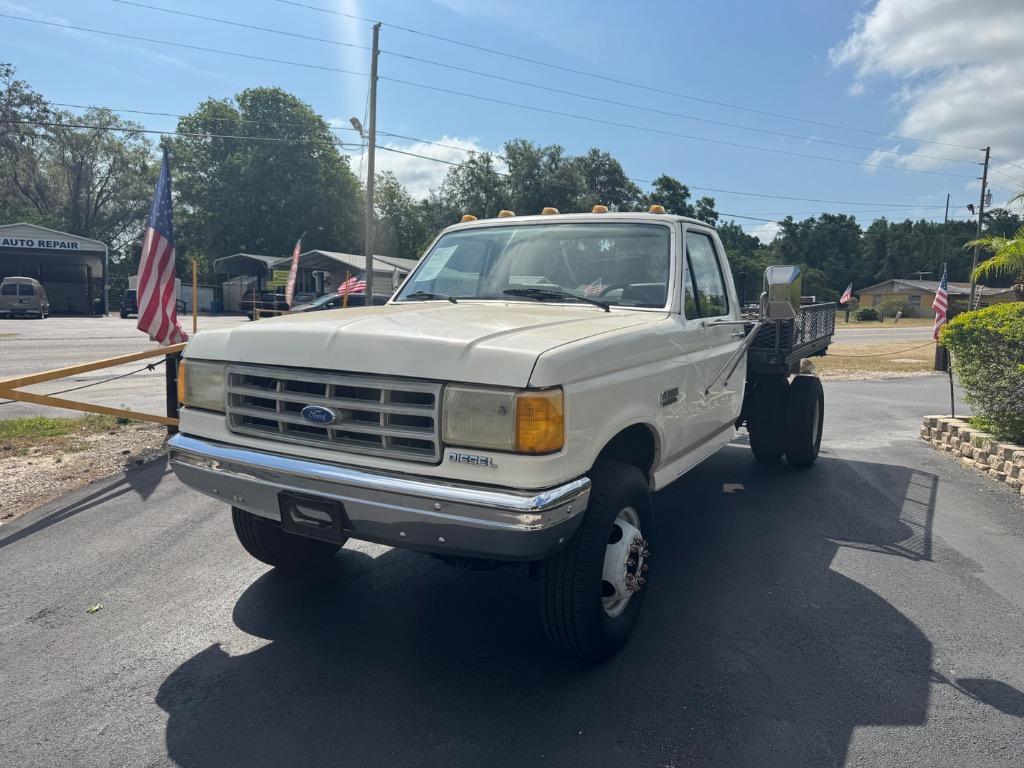 1989 Ford F-super Duty - $10,995