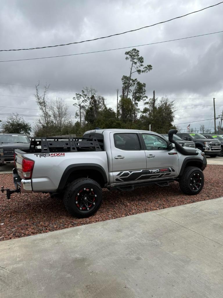 2017 Toyota Tacoma TRD Offroad photo