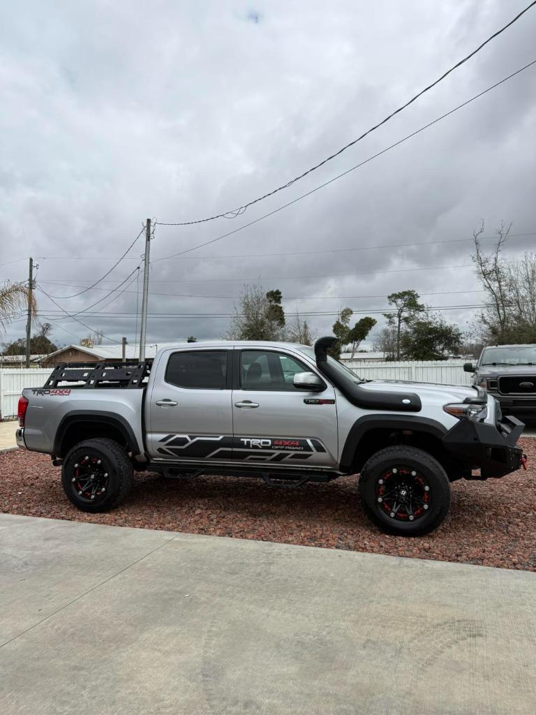 2017 Toyota Tacoma TRD Offroad photo