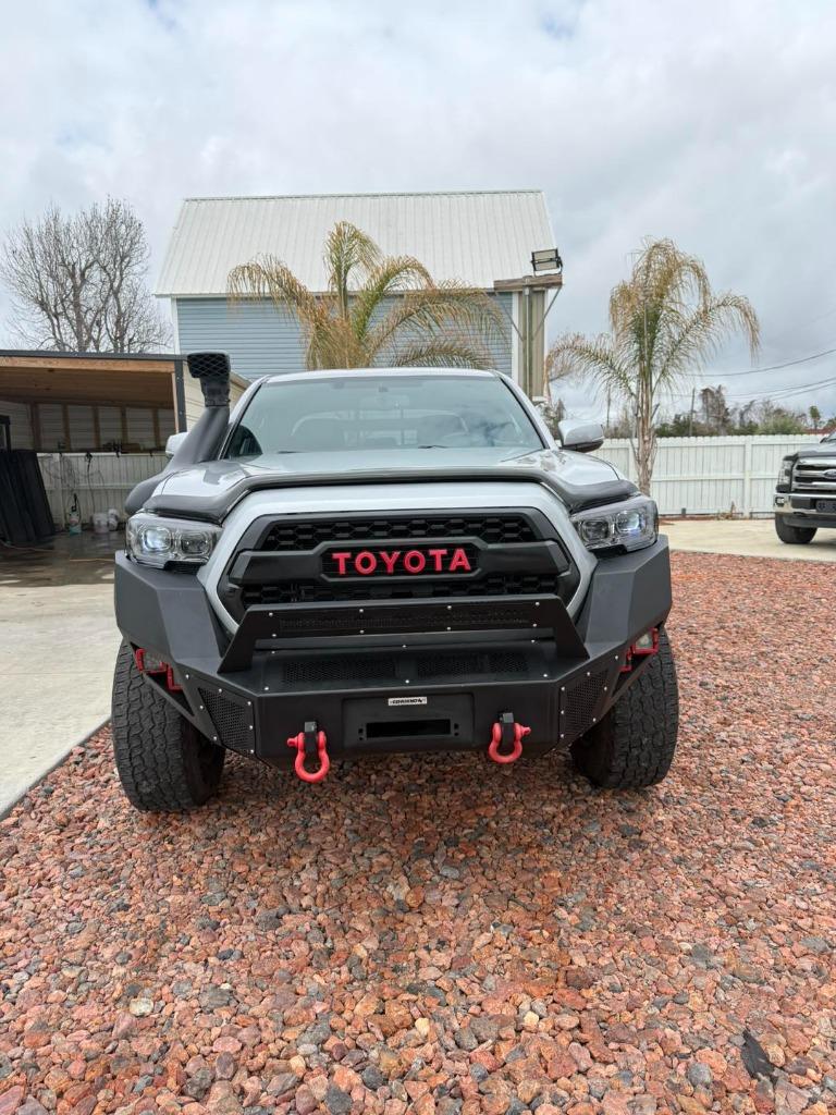 2017 Toyota Tacoma TRD Offroad photo