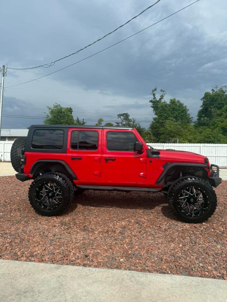 2018 Jeep All-New Wrangler Unlimited Sport photo