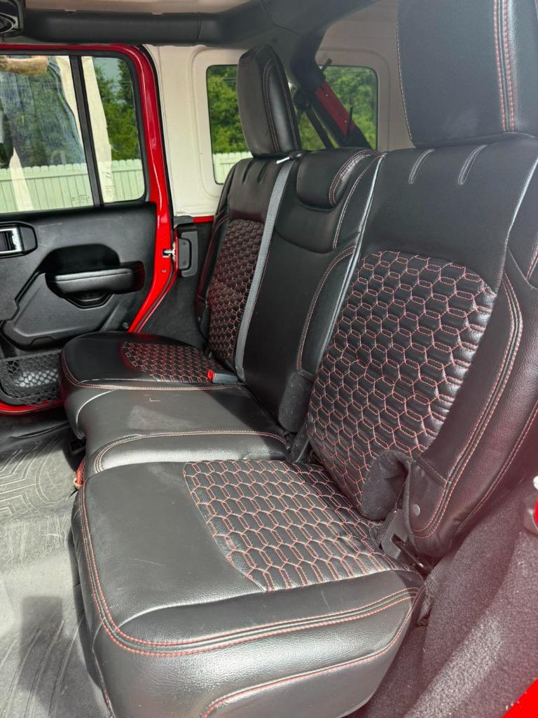 2018 Jeep All-New Wrangler Unlimited Sport photo