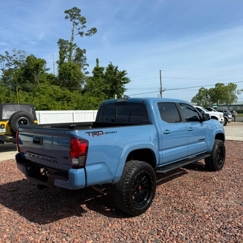 2019 Toyota Tacoma TRD Sport photo