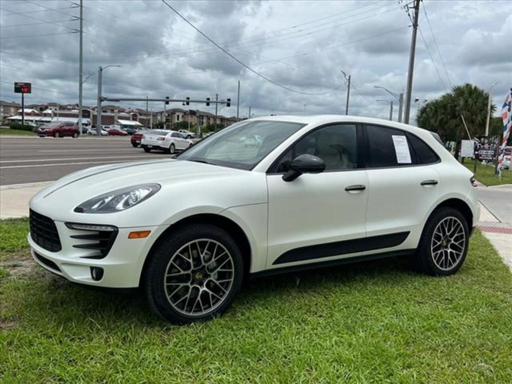 2017 Porsche Macan - $37,898