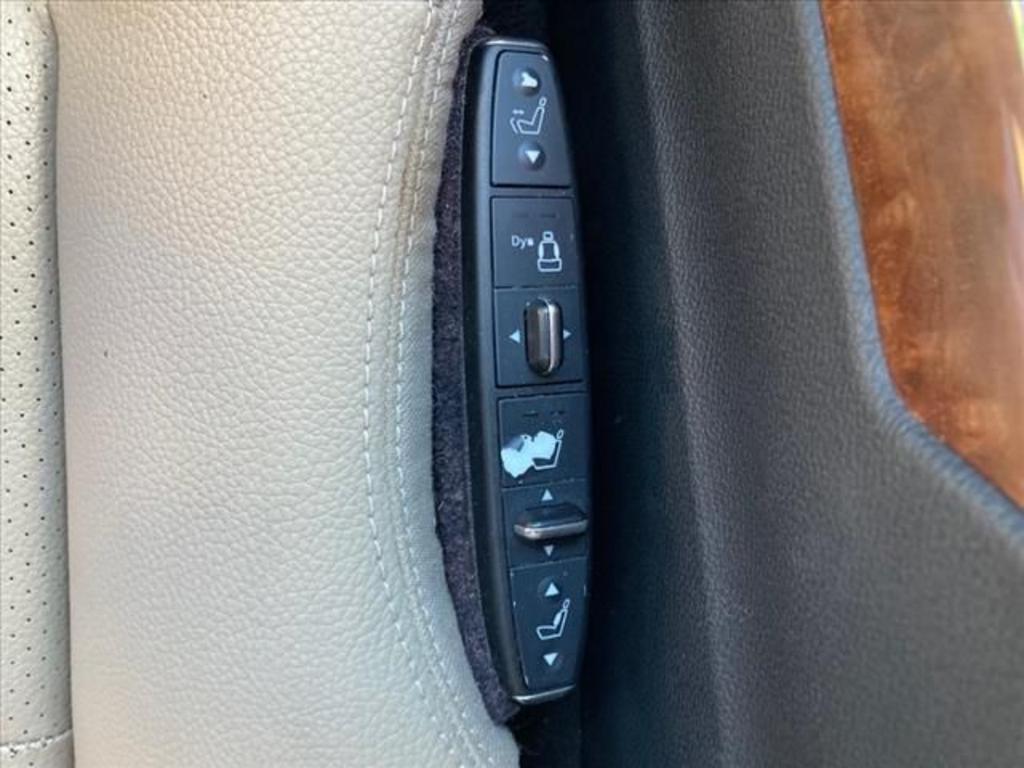 2012 Mercedes-Benz E-Class - $11,999